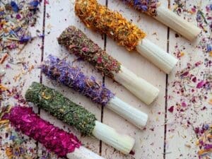 Sweet Bamboo Forage Mix Chew Treat for Rabbit, Chinchilla, Hamster, Guinea Pig and Small Animals.