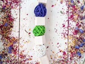 Hanging Cage Rattan and Wood Cube Block Treat and Toy Rabbit Treat for Rabbit, Chinchilla, Hamster, Guinea Pig and Small Animals.