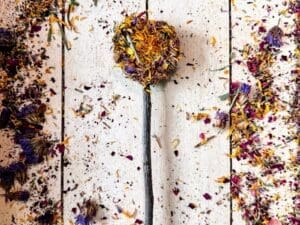 Floral Heart Hay Lollipop and Apple Stick Treat With Forage Mix for Rabbit, Chinchilla, Hamster, Guinea Pig and Small Animals.